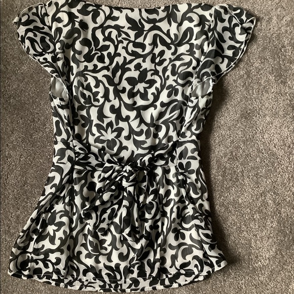 Beecher’s Brook flutter sleeve black/white blouse large - Picture 2 of 6
